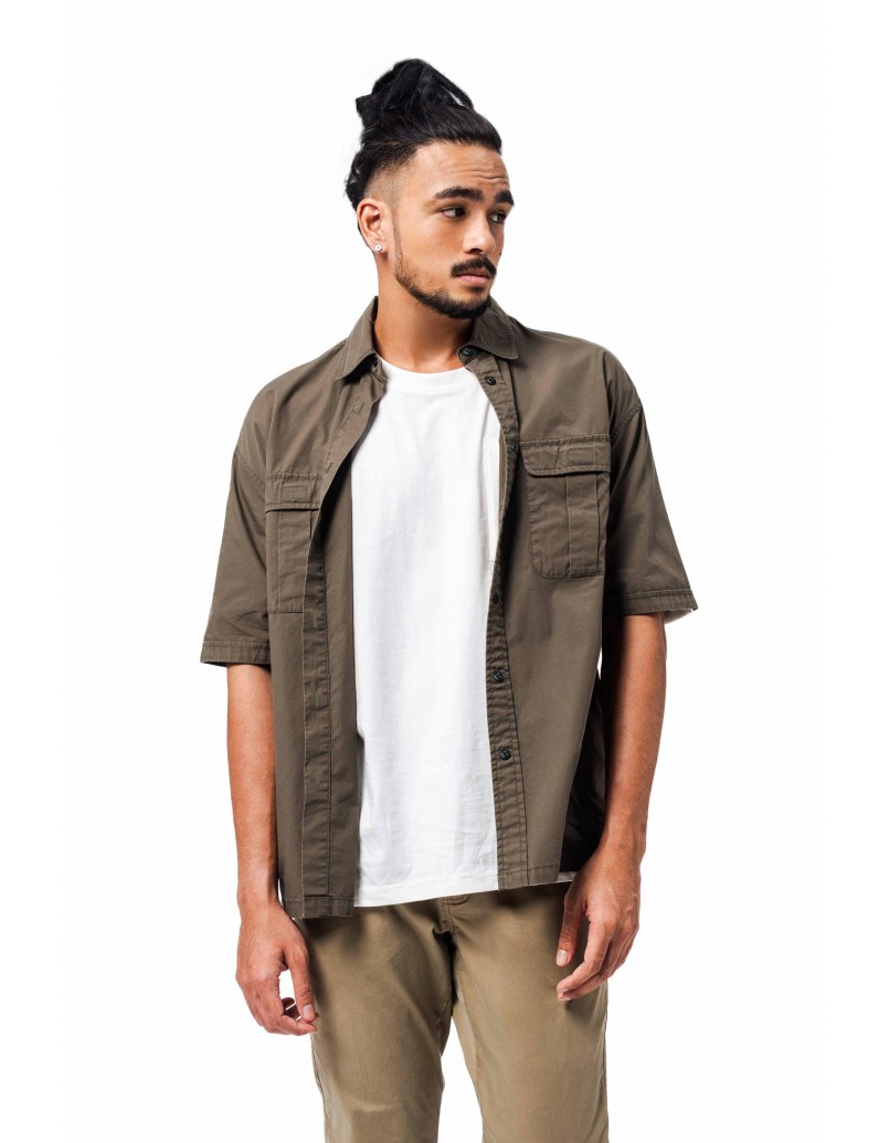 C by camel active Men Short Sleeve Shirt in Oversized with Shirt Collar Olive  (102-SS22C1713-L)